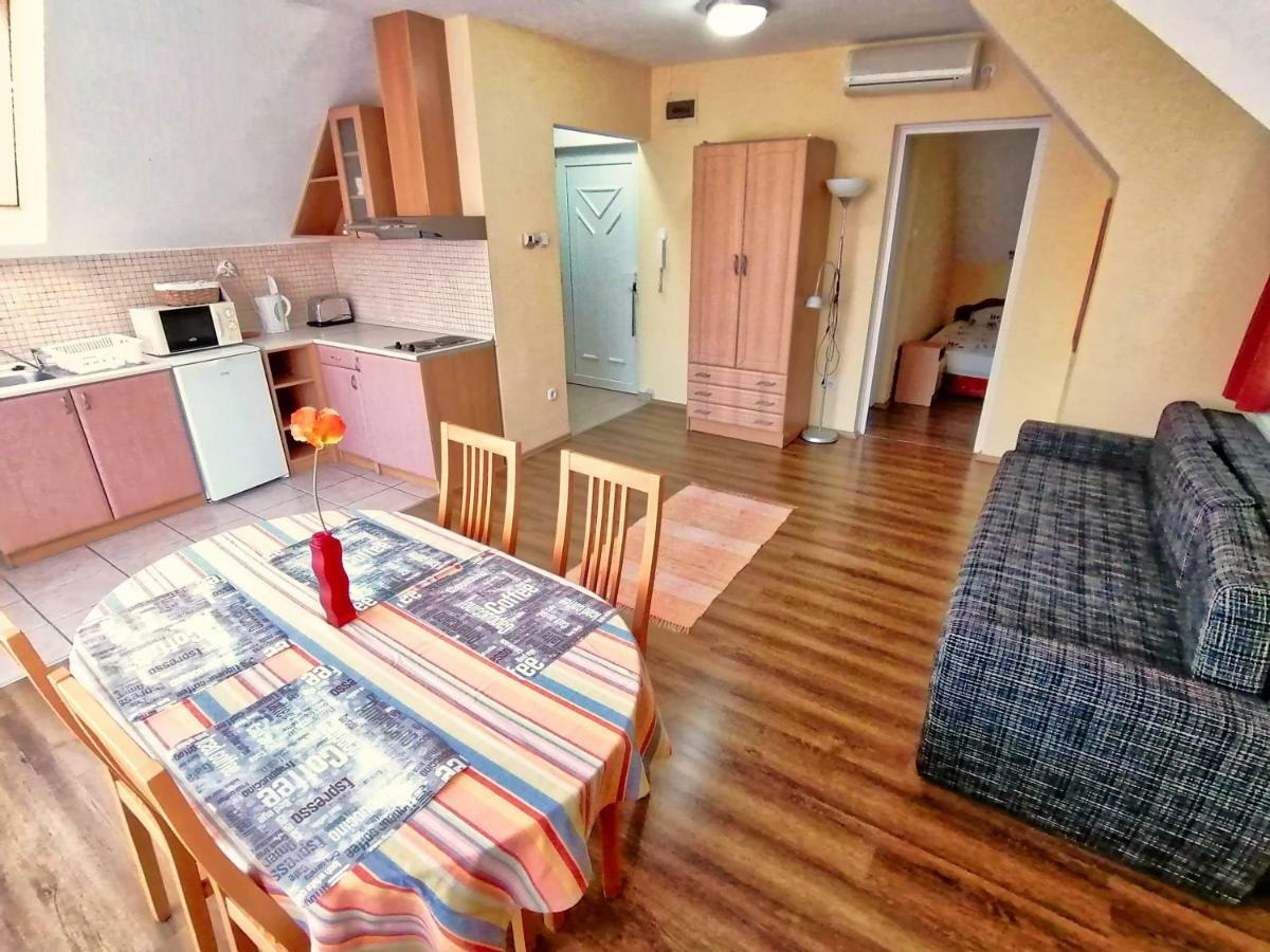 Villa Aida Apartman Hajdúszoboszló Eksteriør bilde