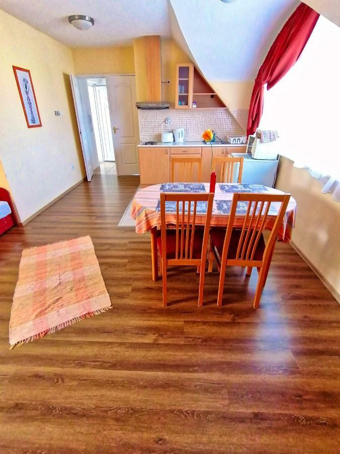 Villa Aida Apartman Hajdúszoboszló Eksteriør bilde